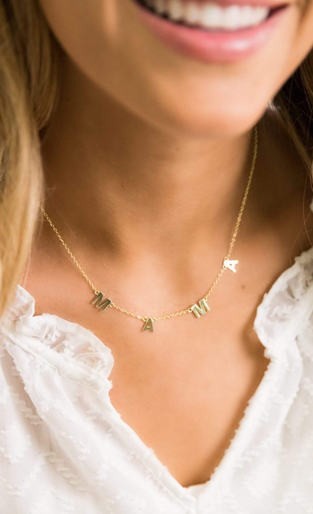 Mama necklace